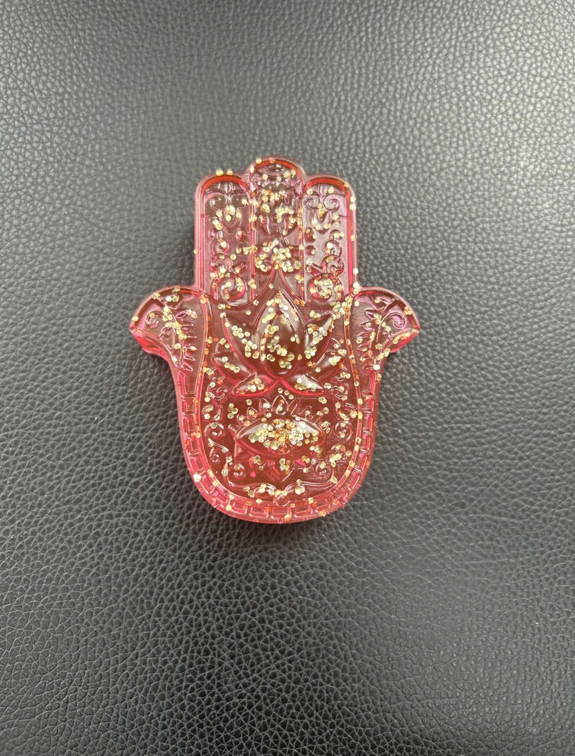 resin-hand
